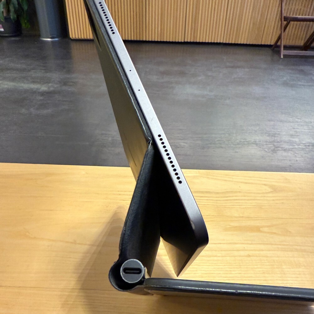 iPad Pro 11” - 120 Hertz   - 20