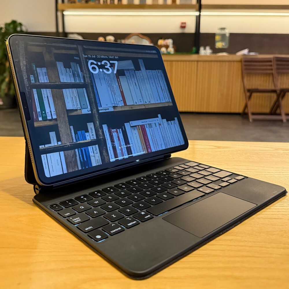 iPad Pro 11” - 120 Hertz   - 1