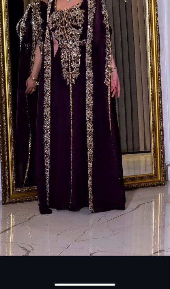 Dress - 4