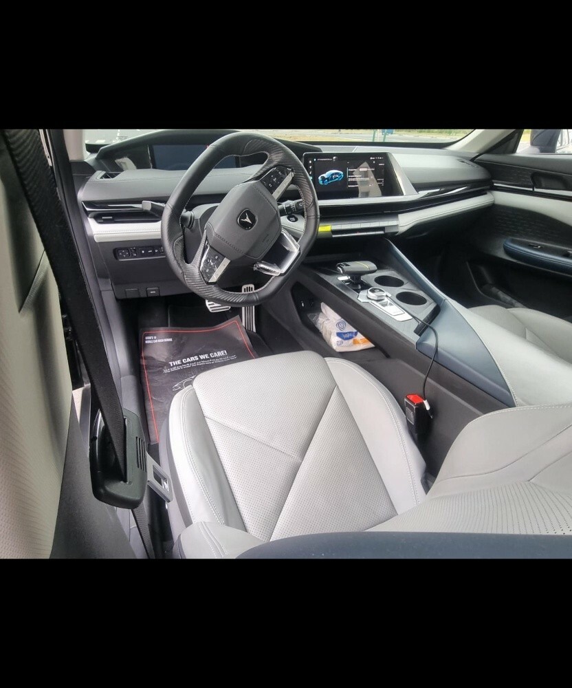 changan UNiV hybrid - 10