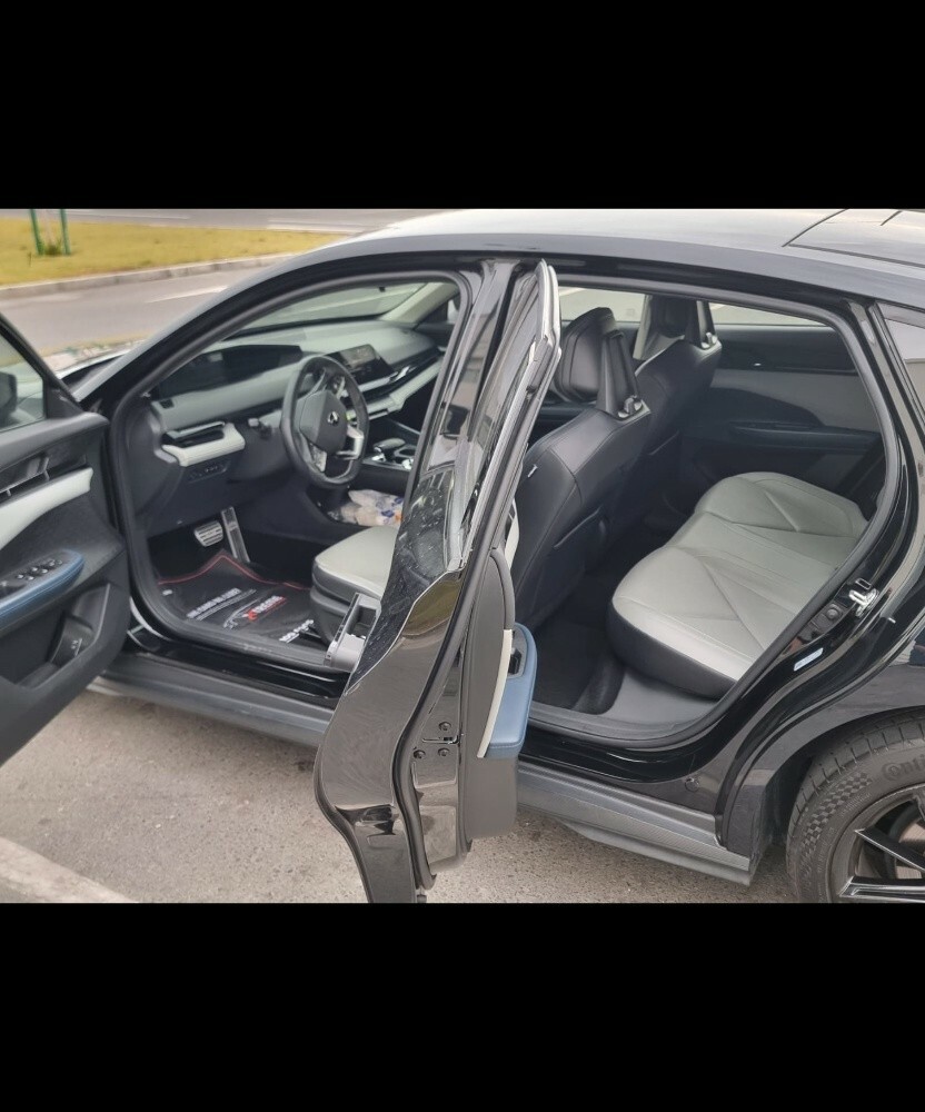 changan UNiV hybrid - 11