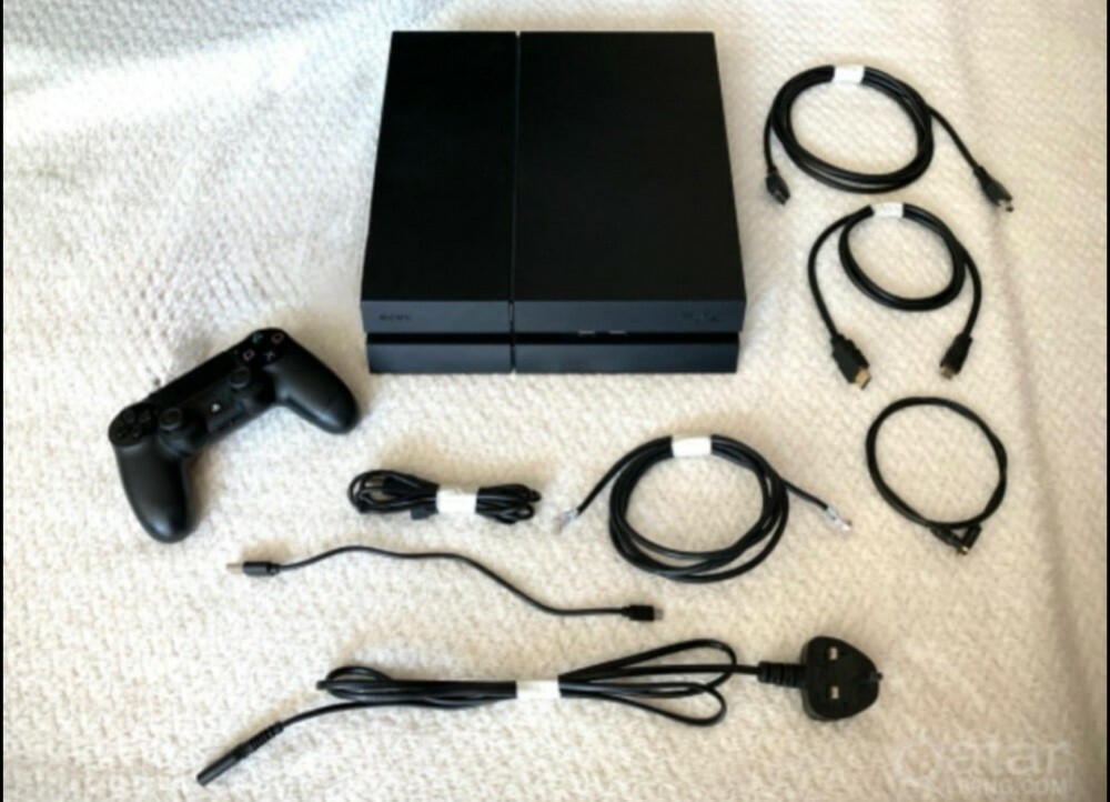 ps4 & 4 disk - 2
