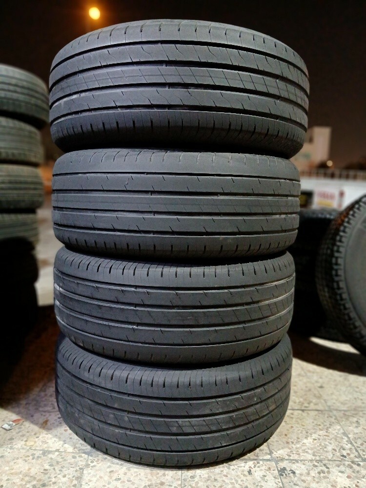 285/60/R18.Goodyear Brand - 1