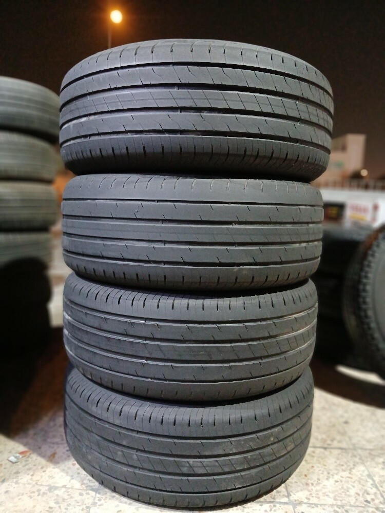 285/60/R18.Goodyear Brand - 10
