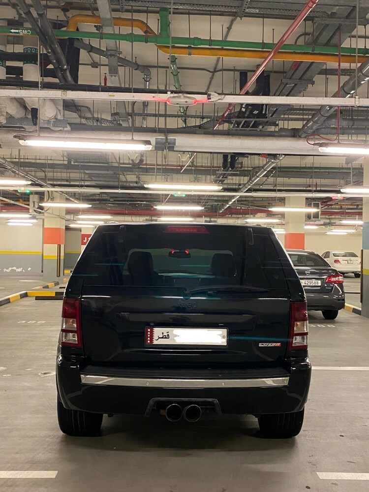 SRT8 6.1 L - 3