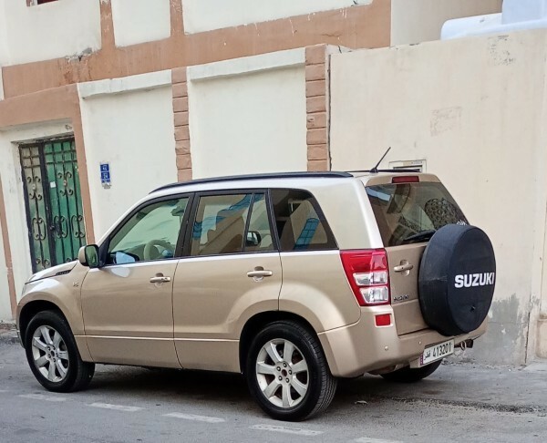 SUZUKI GRAND VITARA FULL OPTION - 1