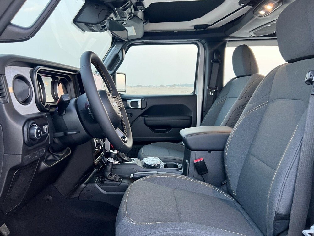 JEEP WRANGLER SPORT — photo 4 for sale in Qatar