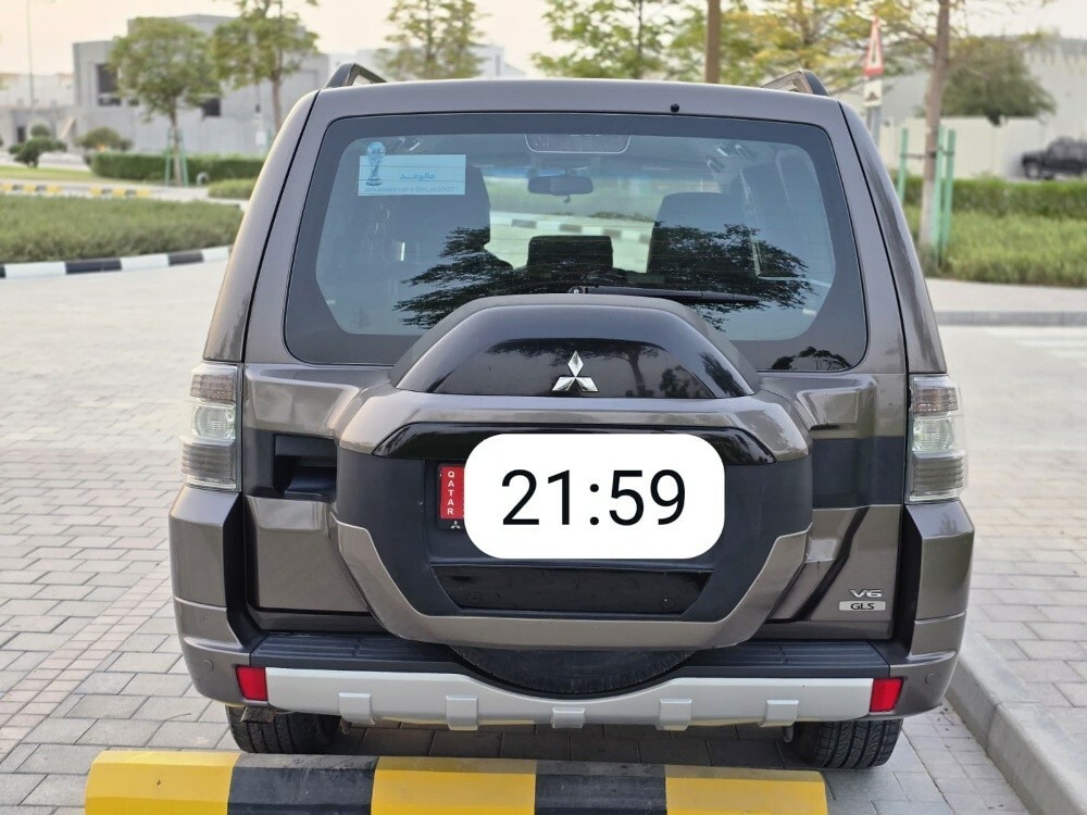 Mitsubishi Pajero glx - 11