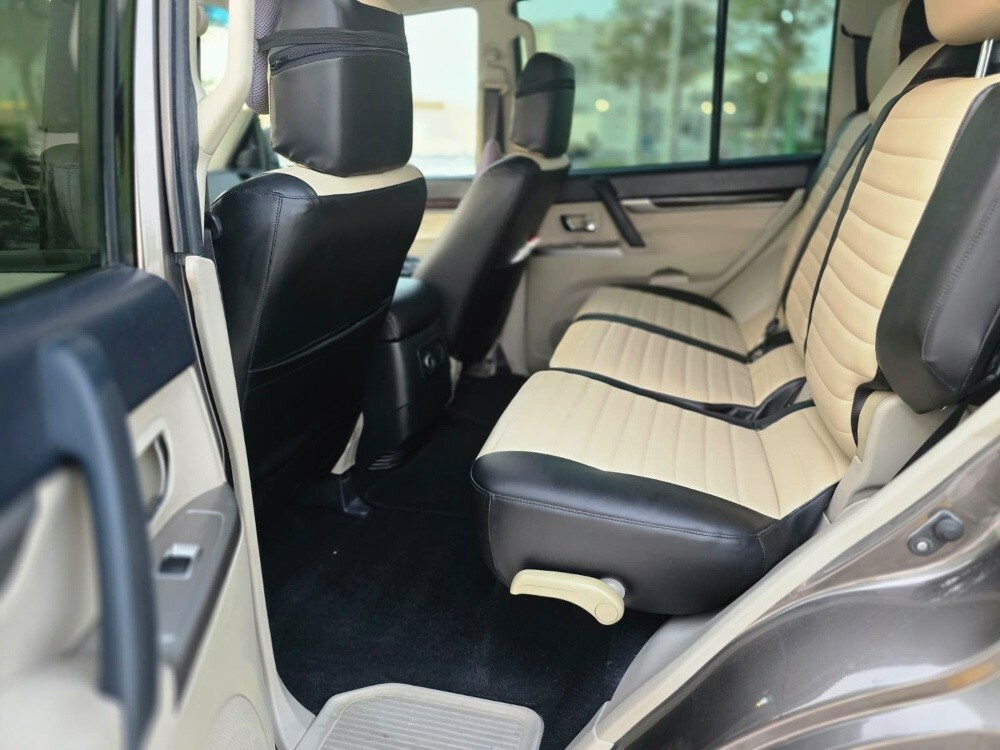 Mitsubishi Pajero glx - 5