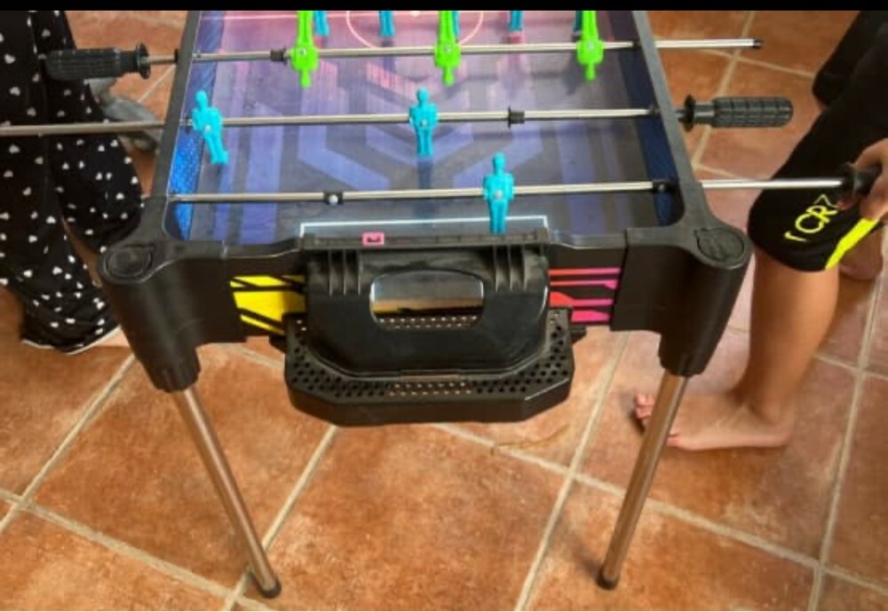 Football soccer and Air Hockey - 4