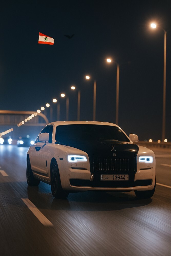 رولز رويس  - 1