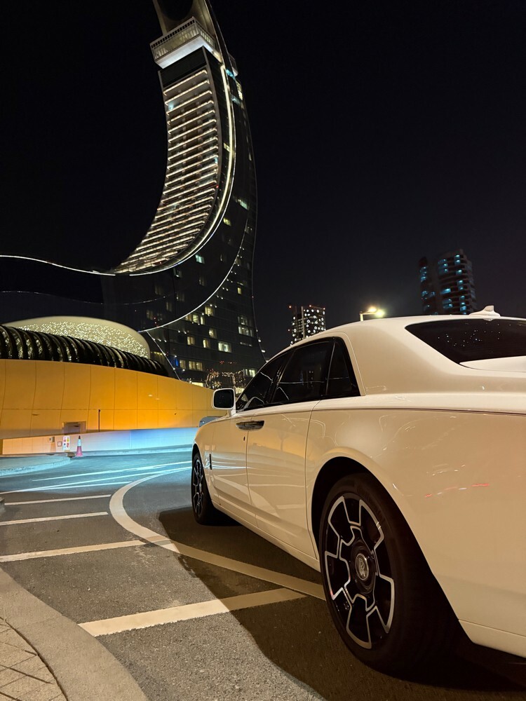 رولز رويس  - 9
