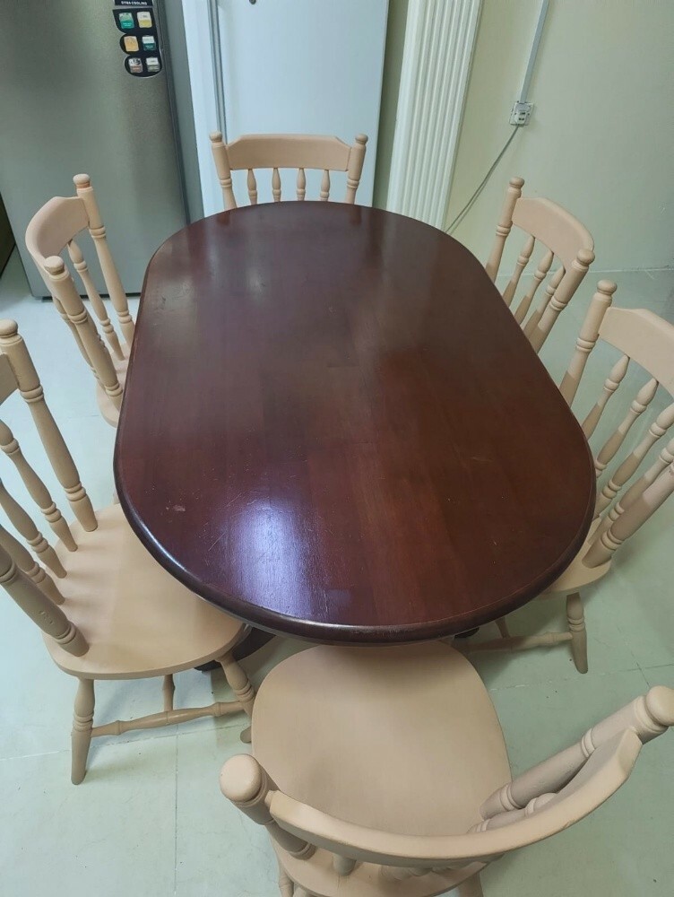 DINNING TABLE WITH CHAIRS - 1