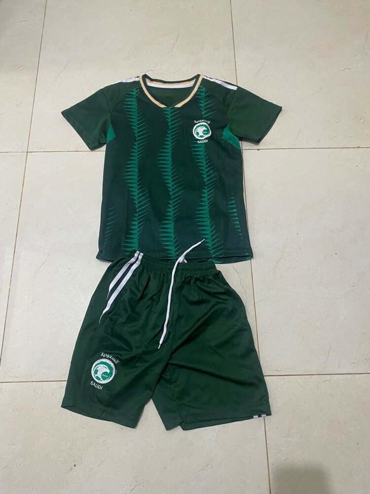 full set of Saudi Arabia football - 1