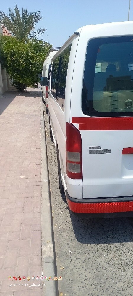 bus Toyota - 1