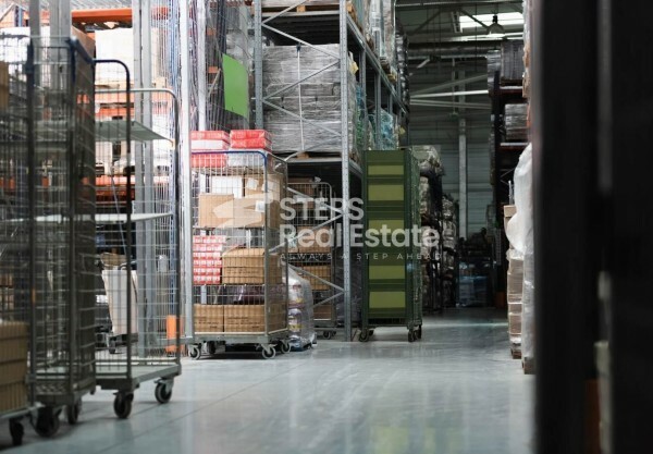 General Cargo Storage Space - 2