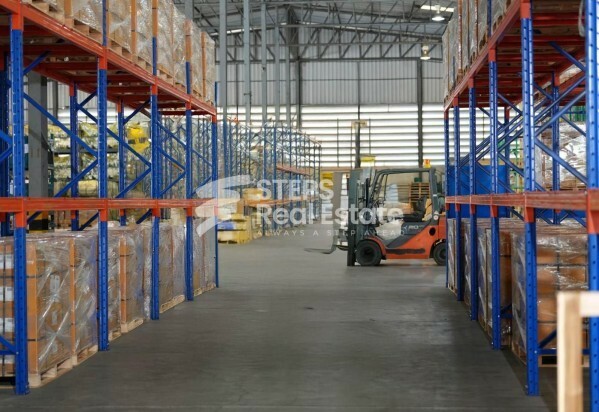 General Cargo Storage Space - 6