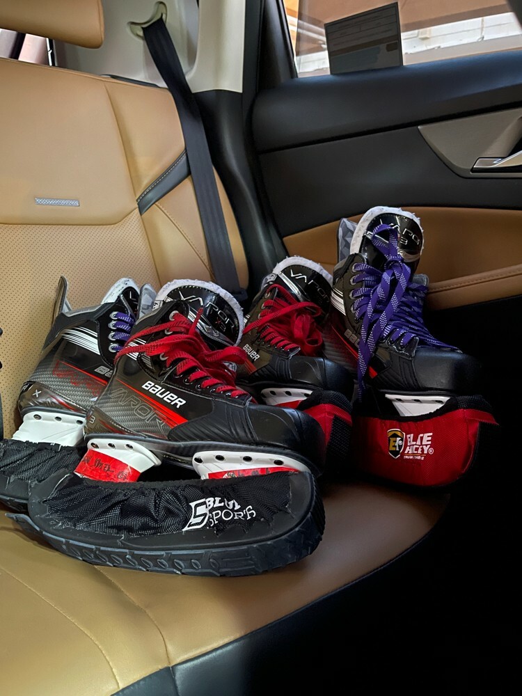 Bauer ice skates  - 1