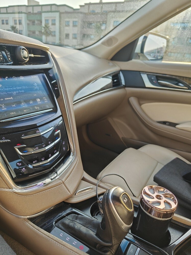 CADILLAC CTS Luxury 2.0 TURBO RWD - 7