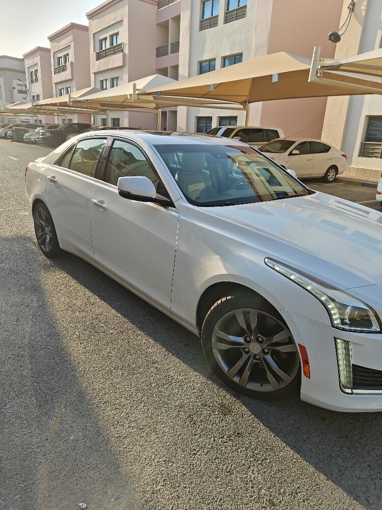 CADILLAC CTS Luxury 2.0 TURBO RWD - 4