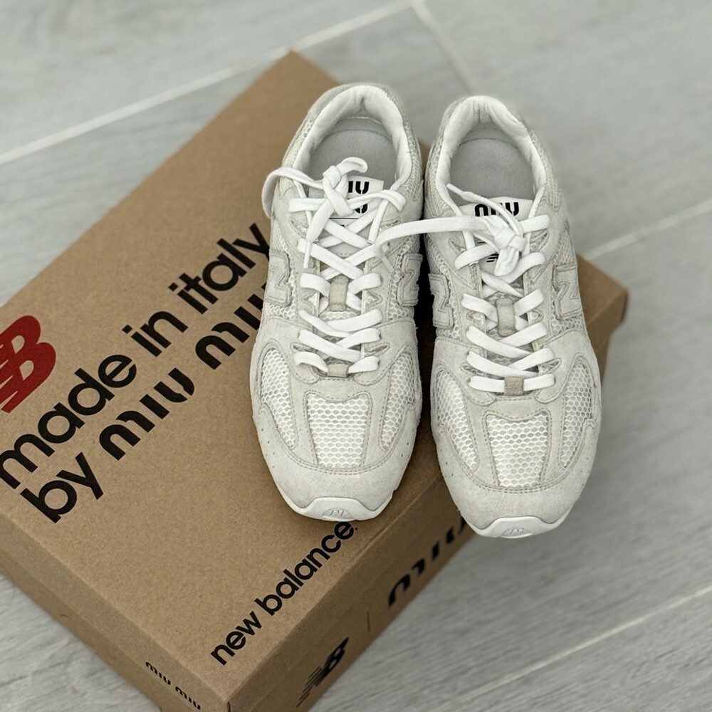 MIU MIU x New Balance - 3