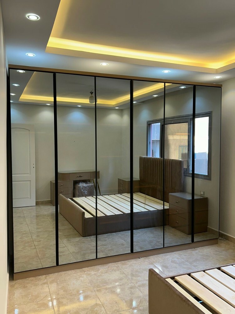 wardrobe cabinet  - 1