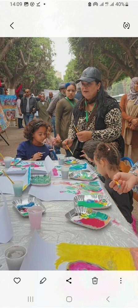 إعطاء دروس في الرسم والصباغة - 1