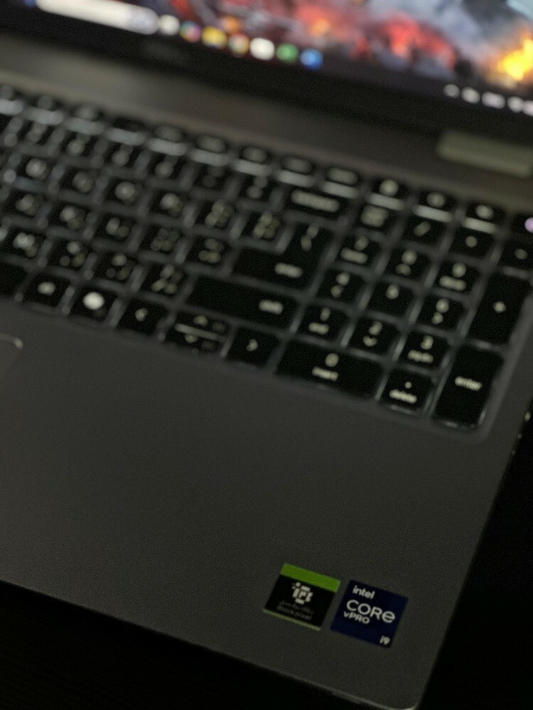 i9 V-PRO GEN 11 NVIDIA 4GB RAM 32 - 6
