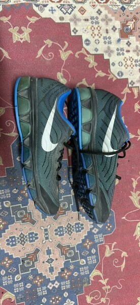 Two sport shoes for sale - 7