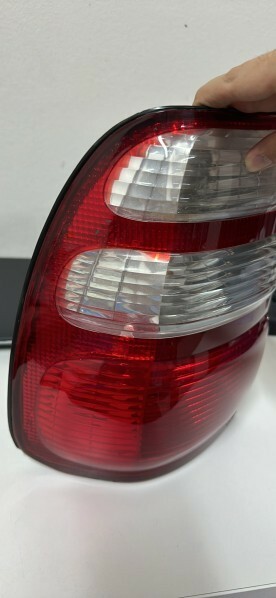 land cruiser tail light - 3