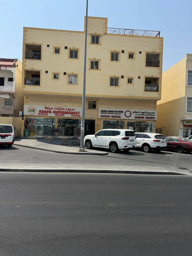 للبيع عماره تجاريه في معيذر - 1