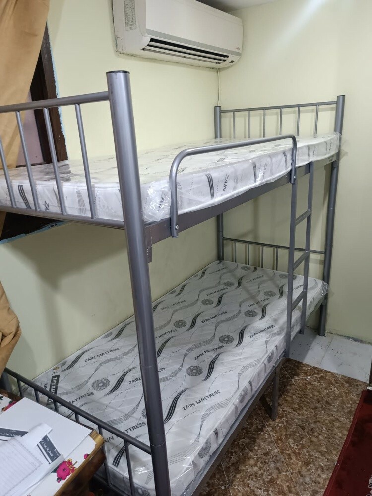 steel double bed - 3