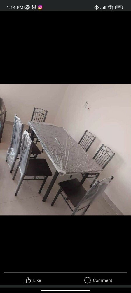 Dining table - 4