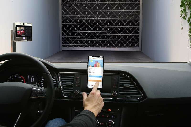 Control by mobile app - 3