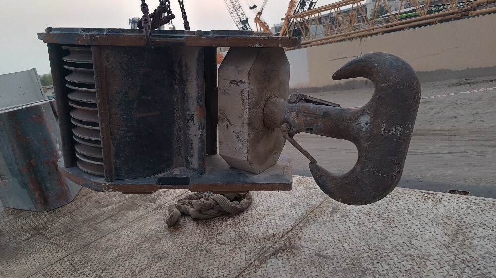 crane parts hook - 2