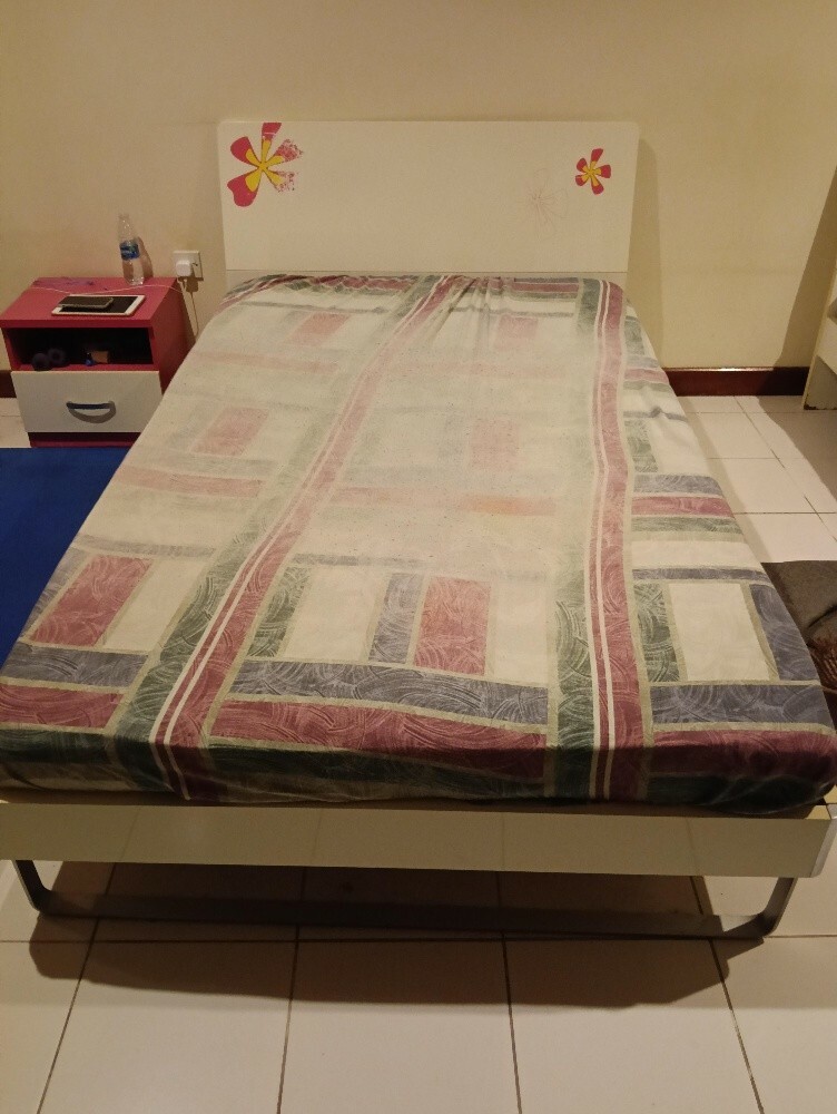 2 beds with a dresser and a small - 2