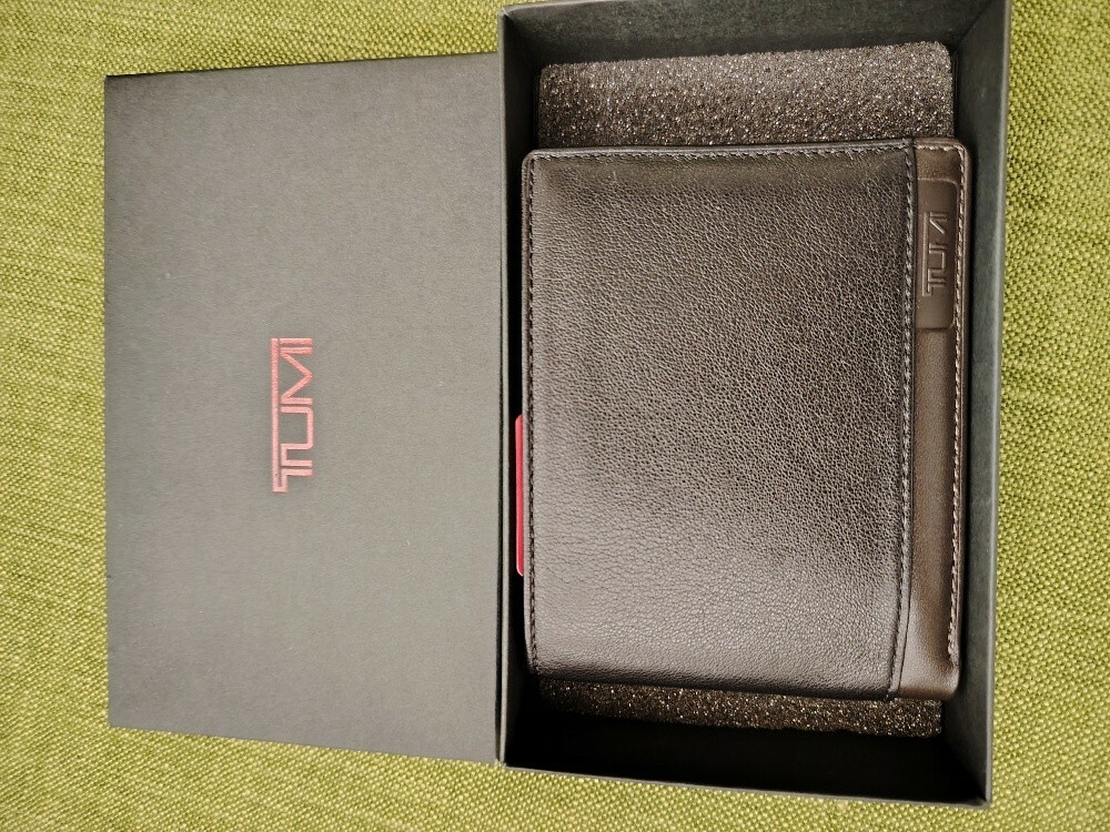 TUMI - 6