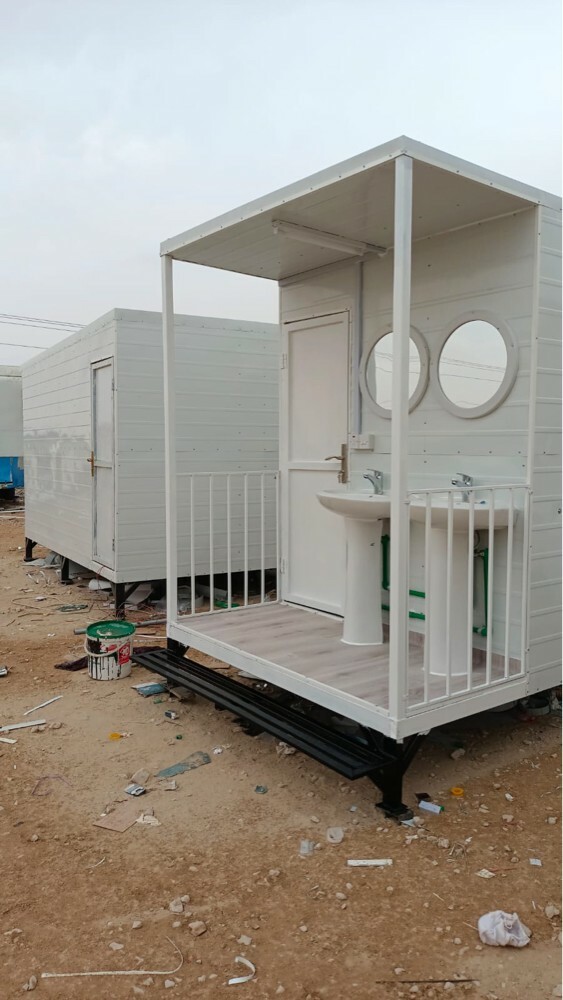 Caravan, cabin & toilet sale - 3