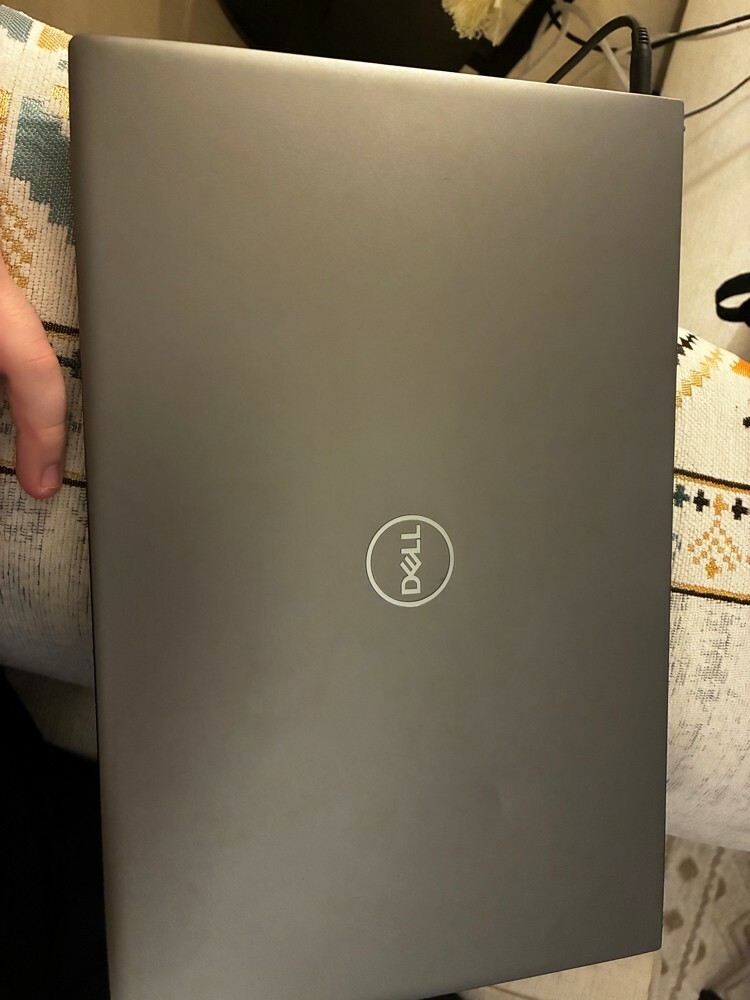 Dell Vostro 15 5510 - 2