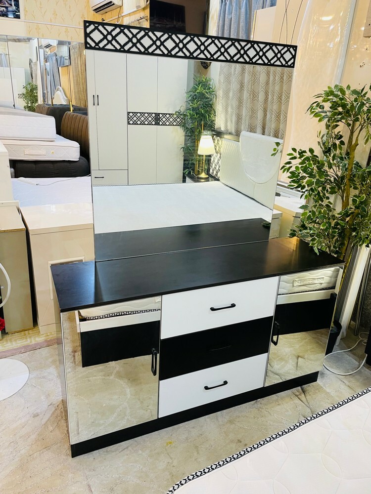 Bedroom set  - 4