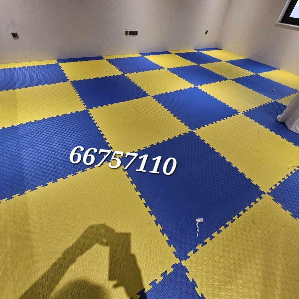 Floor mat - 4