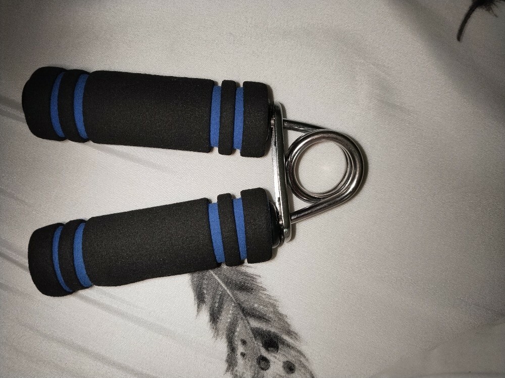 hand gripper - 1