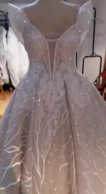 فستان زفاف ملوكي فخم - 1
