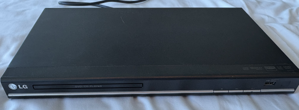 LG DVD PLAYER - 1