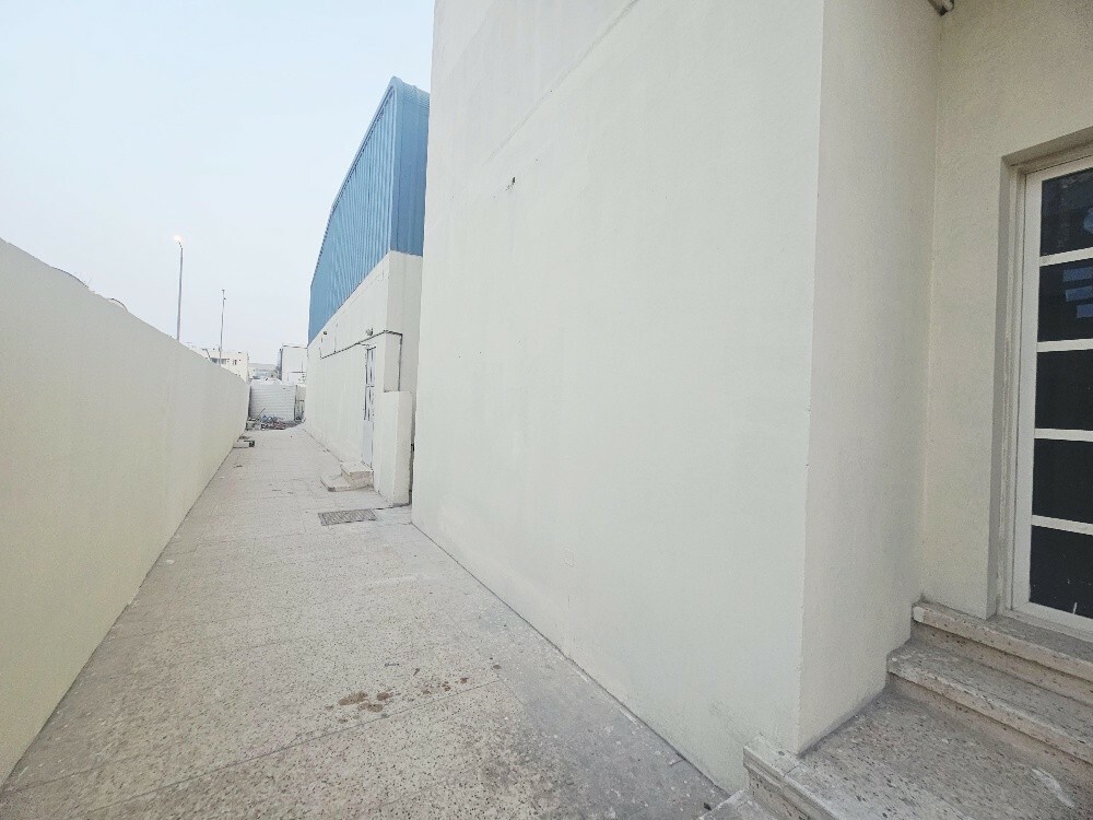 للايجار استور شارع ١مع سكن - 14