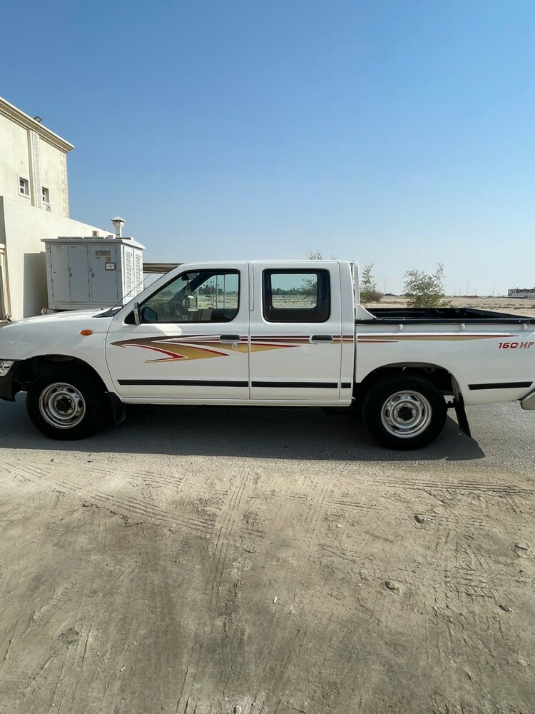 نيسان بيكب - 1