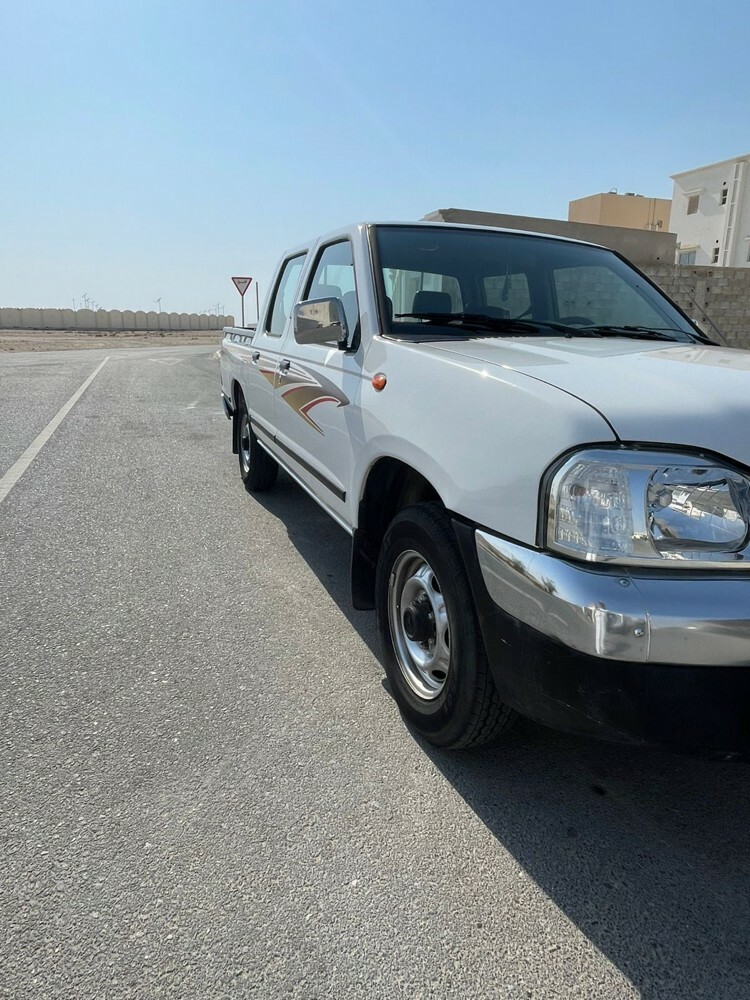 نيسان بيكب - 5