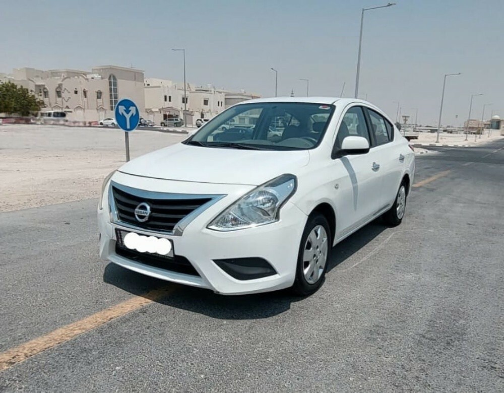 NISSAN SUNNY - 2