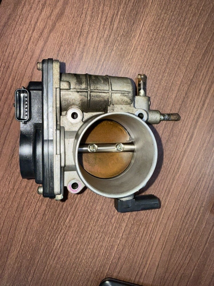 subaru lagacy throttle body - 1