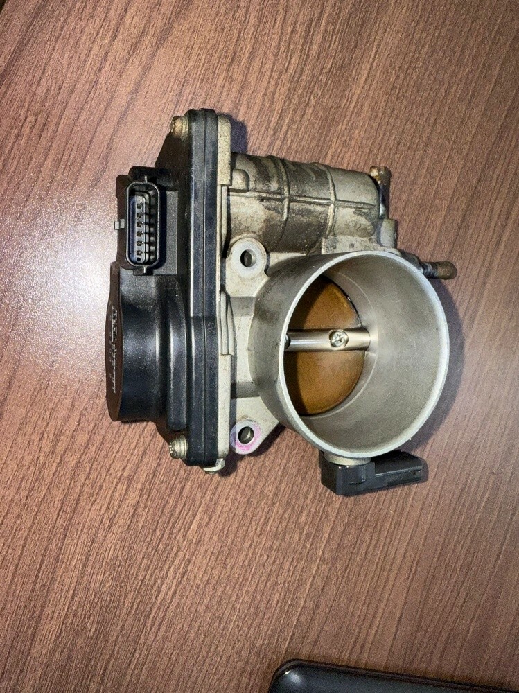 subaru lagacy throttle body - 2